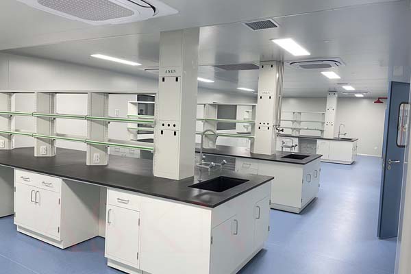 實(shí)驗(yàn)臺(tái)通風(fēng)柜多少錢？